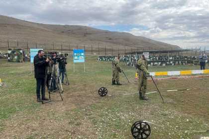 Azad edilmiş ərazilərə növbəti mediatur təşkil olunub