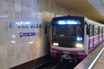 Bakı metrosunda qatarda nasazlıq yaranıb