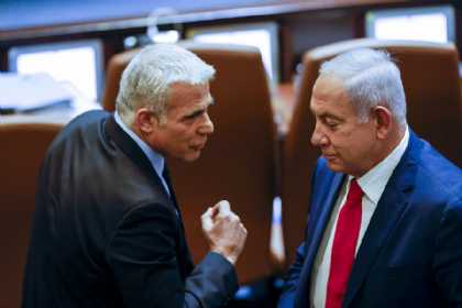 Lapid: Netanyahu idarə edilə bilməyən bir dövlət yaradacaq