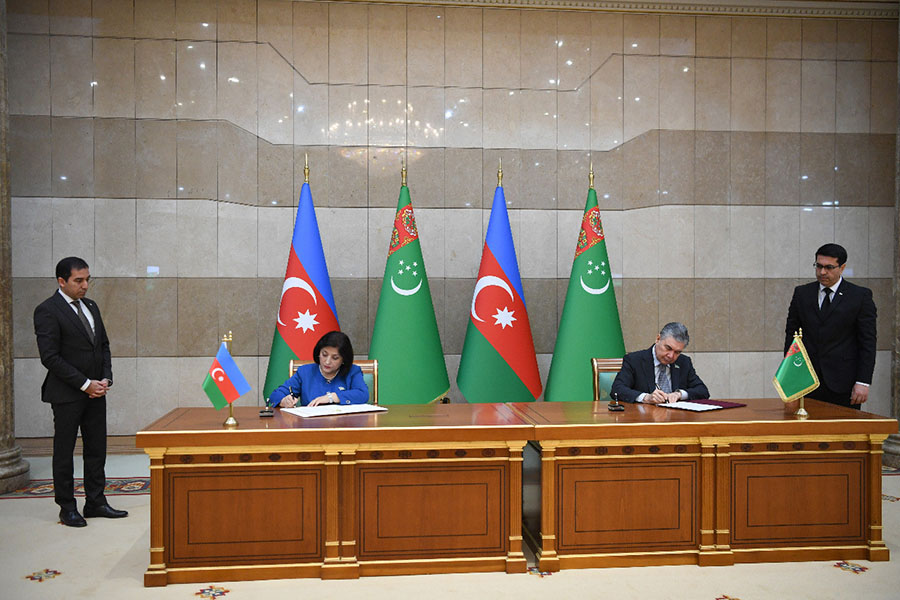 Azərbaycan və Türkmənistan parlamentləri memorandum imzalayıb