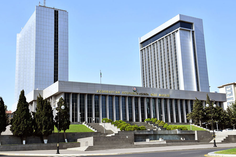 Deputatlar Qazaxıstanda prezident seçkilərini müşahidə edəcəklər