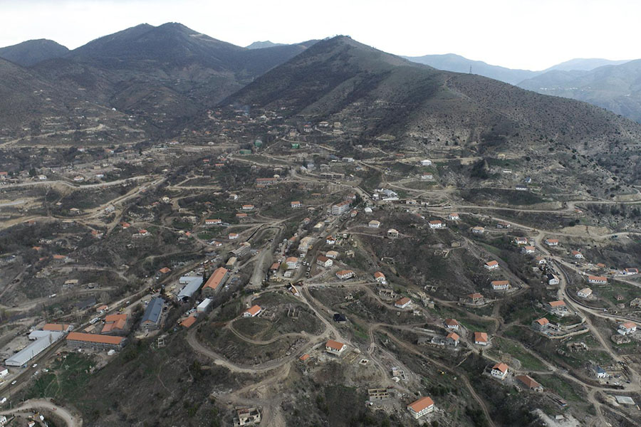 Laçın şəhərinin içməli və tullantı su sistemləri yenidən qurulur