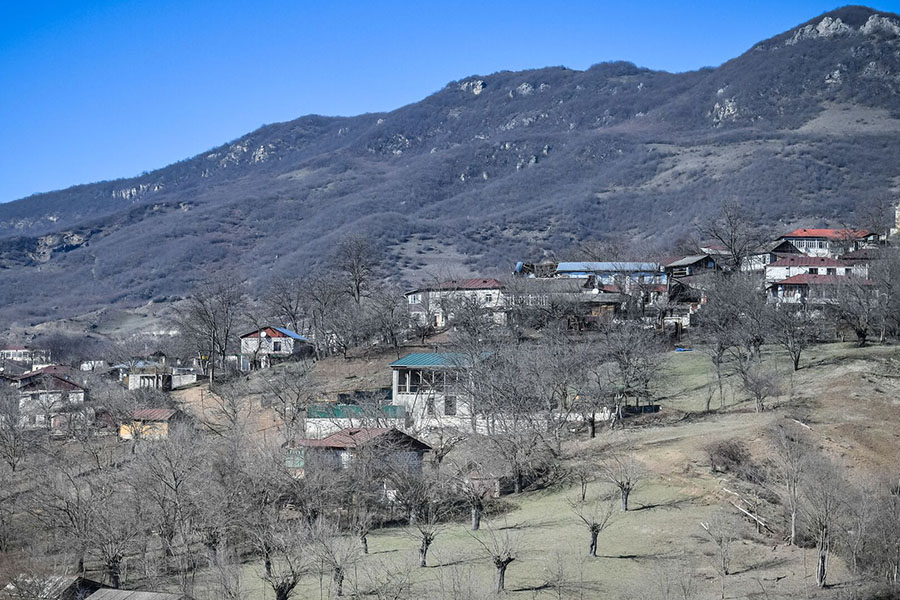 Xocavəndin Edilli kəndində daha bir kütləvi məzarlıq aşkarlanıb