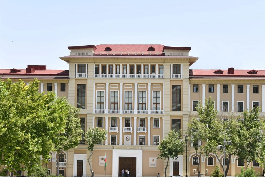 Xüsusi icra məmurunun vahid geyim forması təsdiqlənib