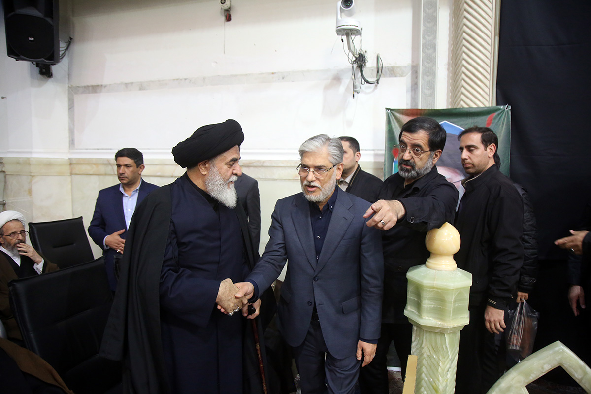 Qumda Ayətullah Xameneinin 40 mərasimi - FOTOLAR 