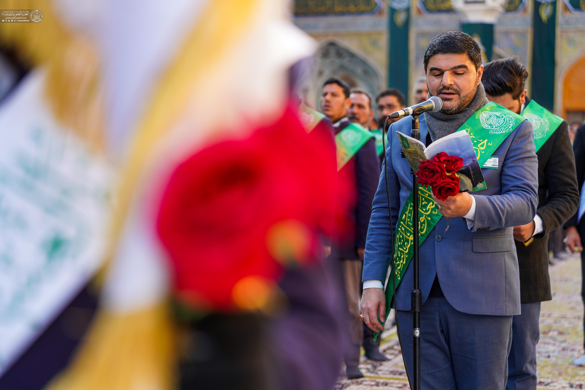 Babasının ziyarətgahında İmam Səccad (ə) mövludu