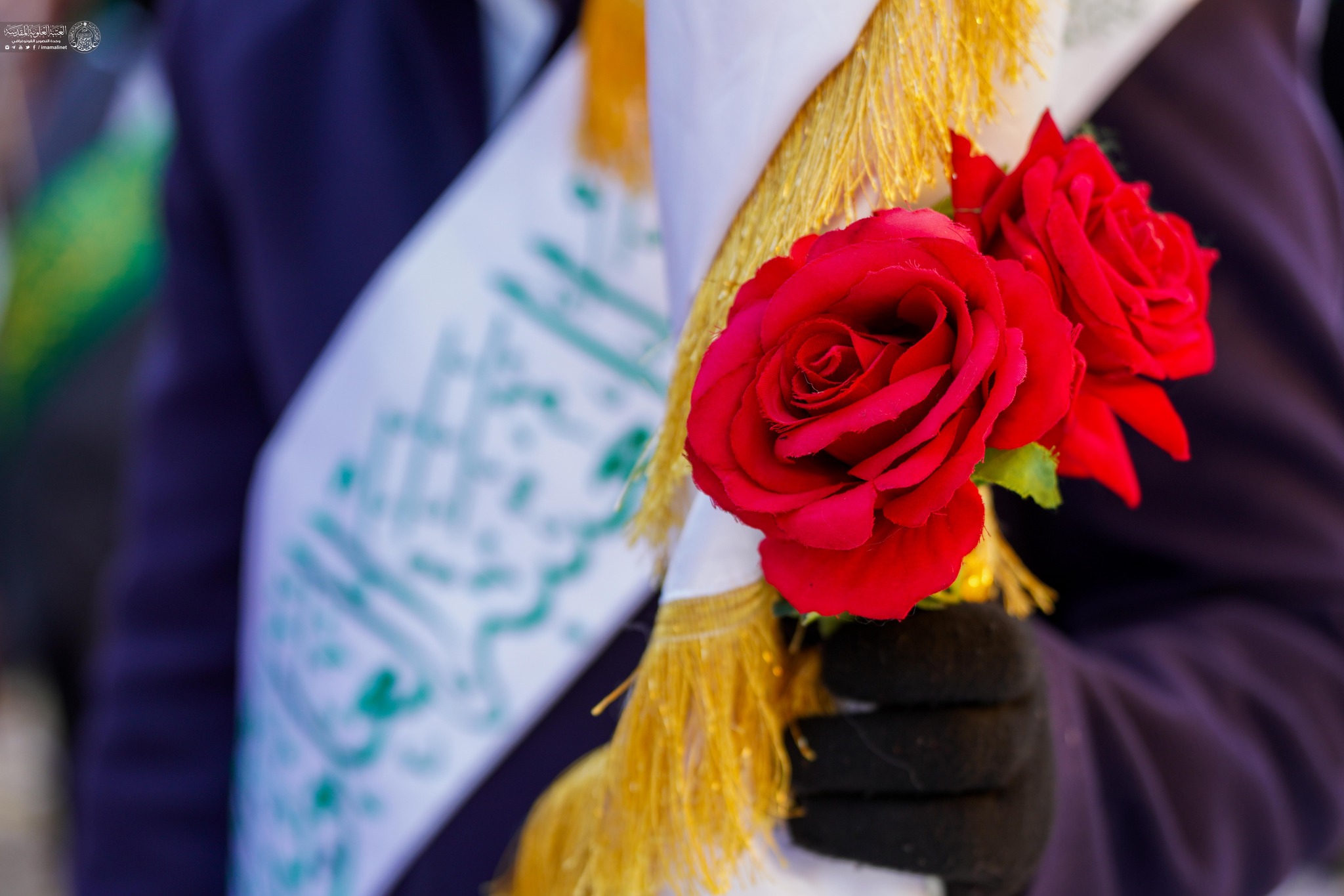 Babasının ziyarətgahında İmam Səccad (ə) mövludu