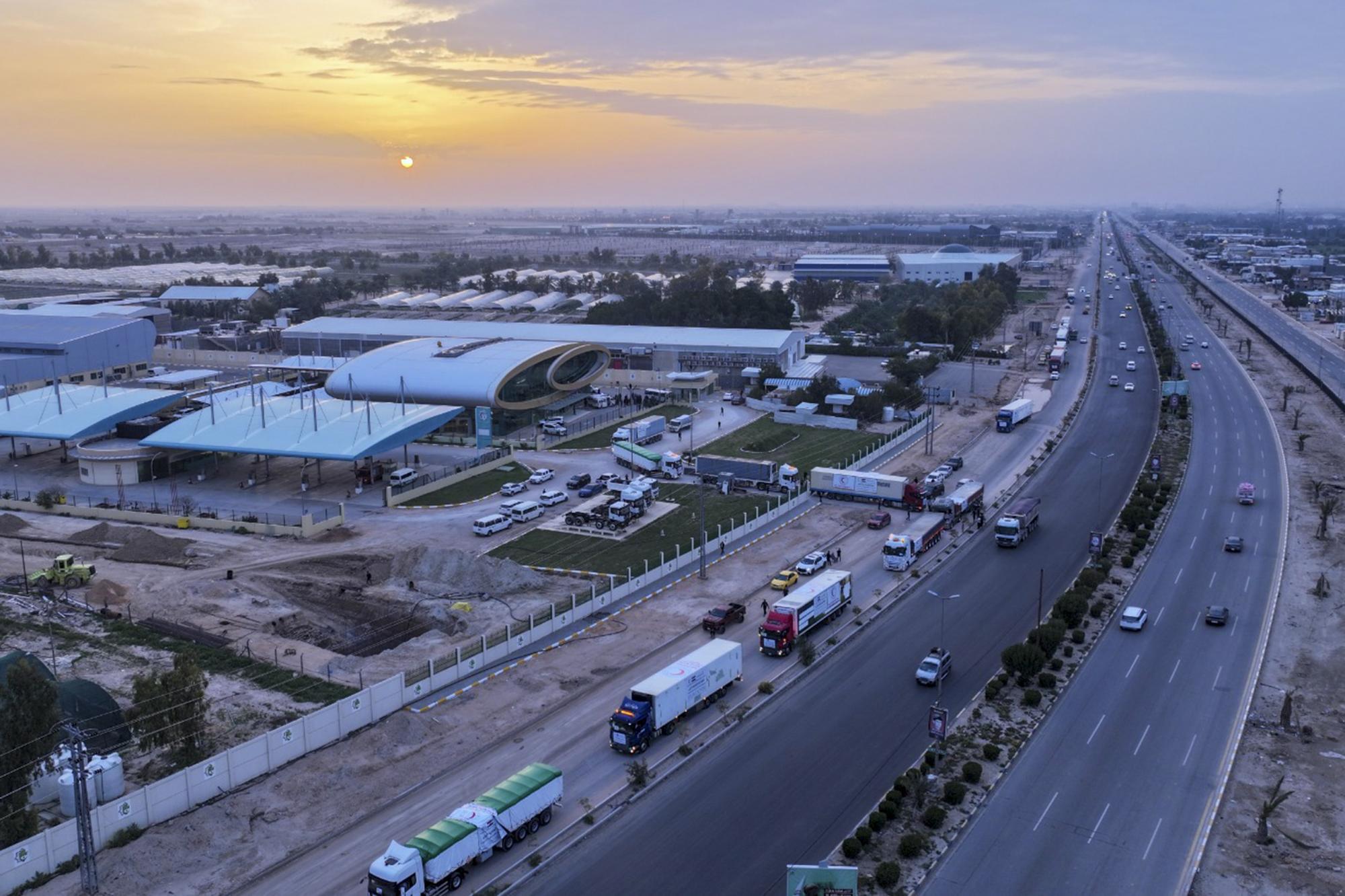 Həzrət Abbas ziyarətgahından İrana böyük dəstək