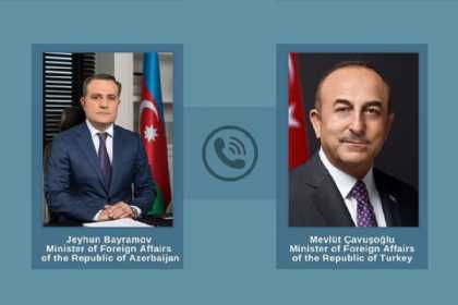 Azərbaycan və Türkiyənin XİN başçıları telefonla danışıb