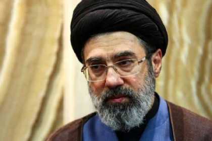 CNN: Ayətullah Müctəba Xamenei ölkəni idarə edir