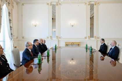 İlham Əliyev Türkiyənin daxili işlər nazirini qəbul edib