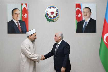 Əli Əsədov Türkiyə Diyanət İşləri İdarəsinin sədri ilə görüşüb