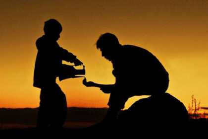 Müsəlmana yardım etməyin savabı