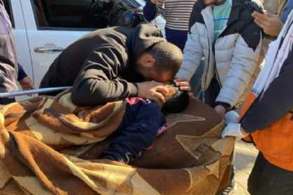Son 24 saat ərzində Qəzzada daha iki uşaq ölüb