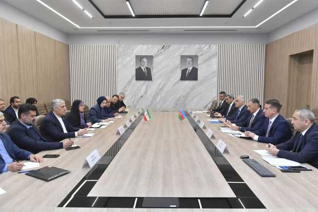 Azərbaycan İran ilə nəqliyyat sahəsində yol xəritəsinin hazırlanmasını razılaşdırıb