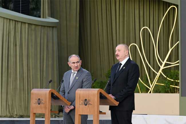 İlham Əliyev: Ermənistanla ticari münasibətlərimizi artırırıq