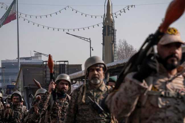 İran: Quru müharibəsi düşmən üçün daha təhlükəli olacaq