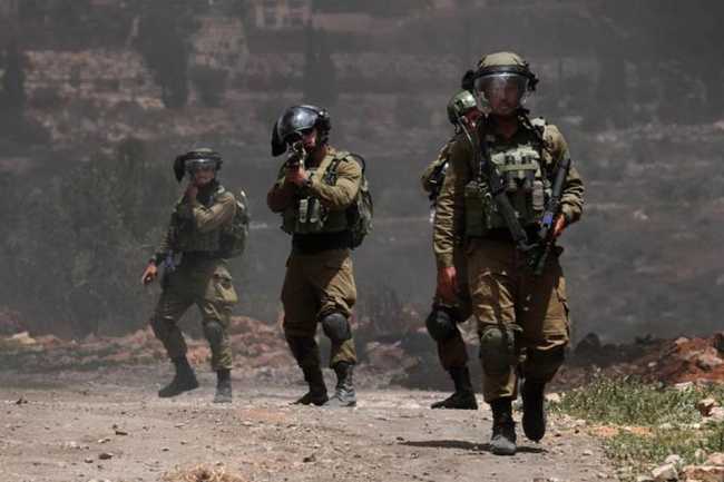 İsrail qüvvələri Ramallahda iki fələstinli gənci güllələyib
