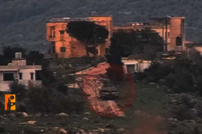 İsrailin Merkava tankı belə vuruldu - VİDEO