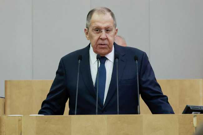 Lavrov: Hörmüz boğazındakı böhranı İran yaratmayıb