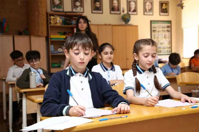 Şagirdlərin elektron yerdəyişməsi başlayıb