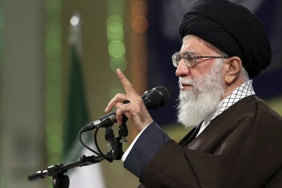 Ayətullah Xamenei: Bunu qadağan edirəm!