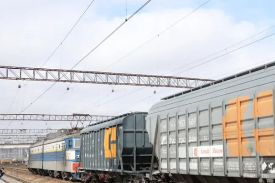 Azərbaycandan keçməklə Ermənistana göndərilən Rusiya taxılı Biləcəridən yola salınıb