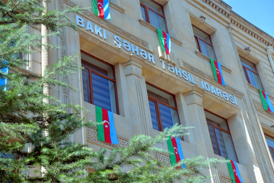 Bakıda təmayül siniflərdə təhsil alan şagirdlərin sayı açıqlanıb