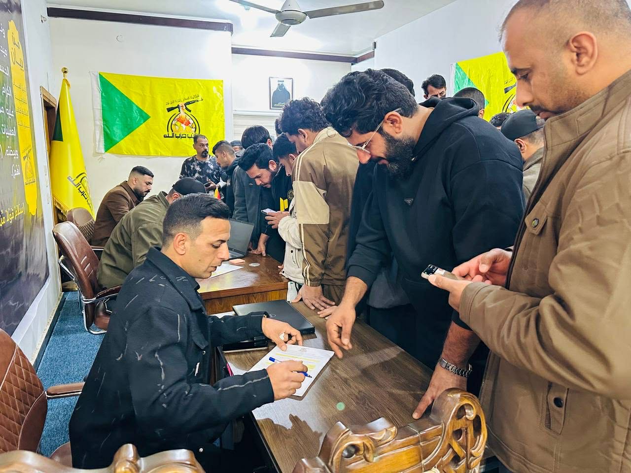 İraqda İran üçün könüllü qeydiyyatı artır - FOTO