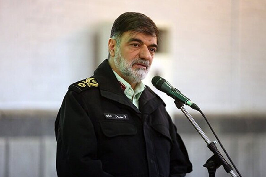 İran polis rəisi: Düşmənlərdən əldə edilən vacib sənədləri deşifrə edirik