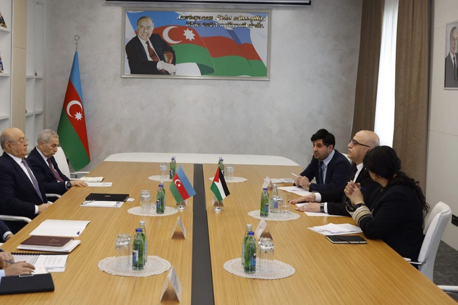 Kəmaləddin Heydərov Fələstin səfiri ilə görüşüb