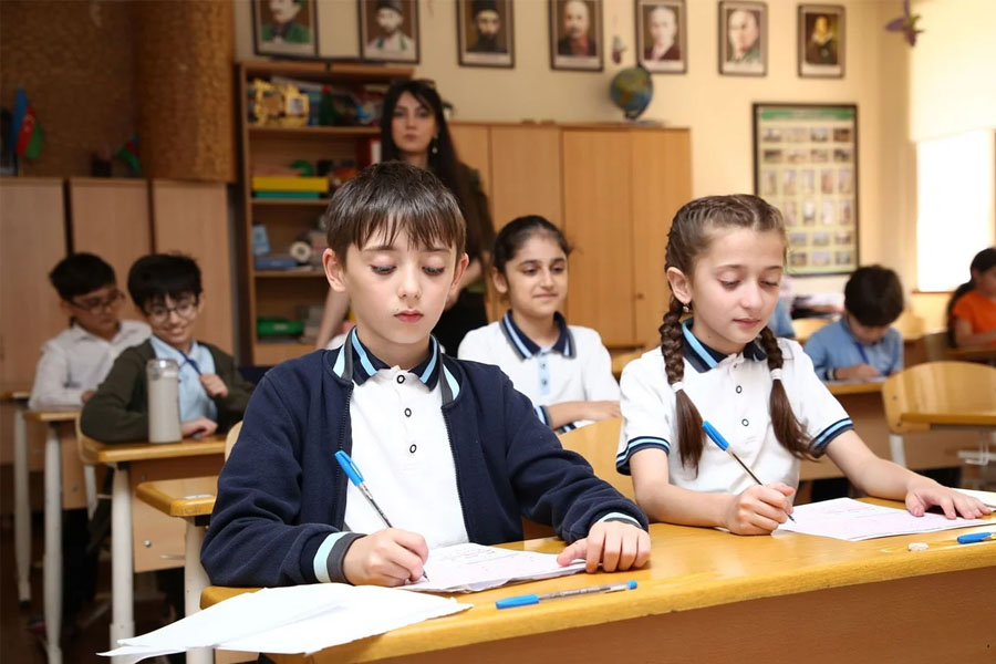 Şagirdlərin elektron yerdəyişməsi başlayıb